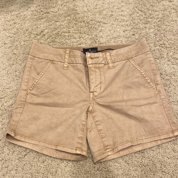 American Eagle Khaki Midi Shorts - women’s size 2 - Picture 1 of 4